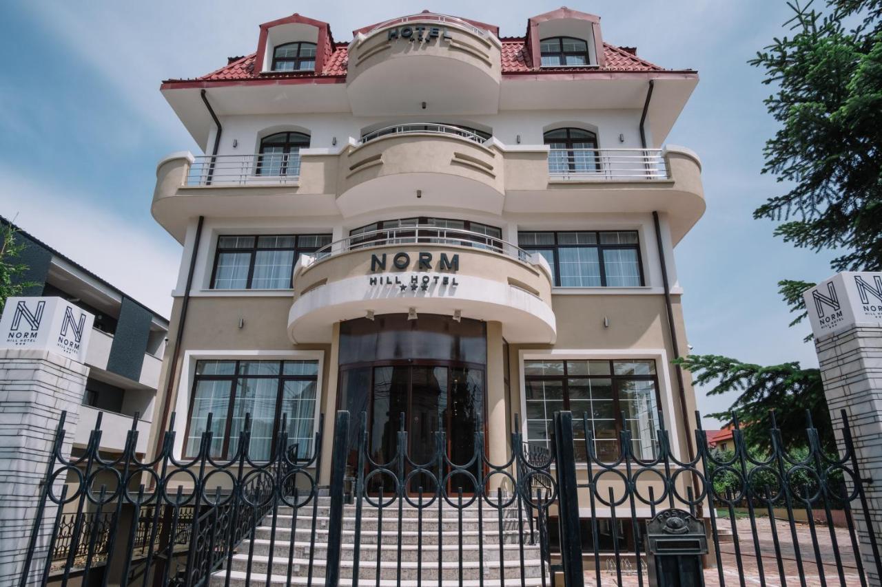 Norm Hill Hotel 克卢日-纳波卡 外观 照片